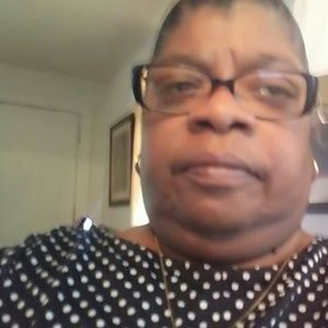 Meet your Posher, Rita